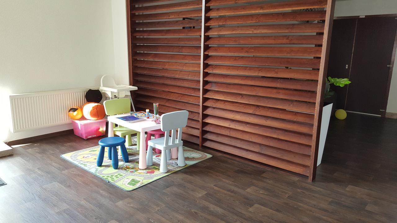 Nitrianske Rudno Hotel Banik מראה חיצוני תמונה